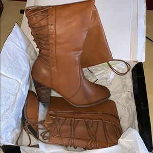 9W TORRID Lace-Up Back Knee-High Boot